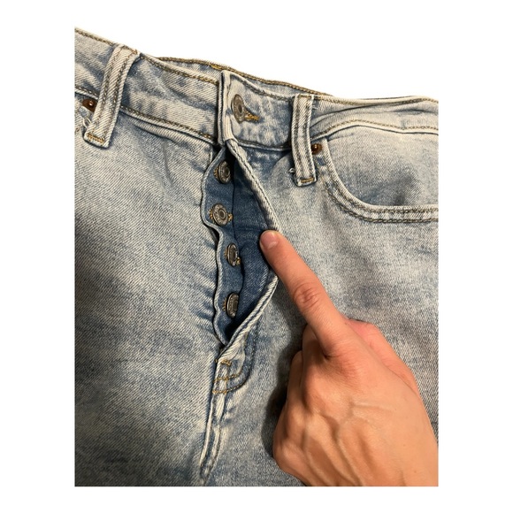 Old Navy Light Blue Distressed Skinny Jeans - Picture 3 of 4